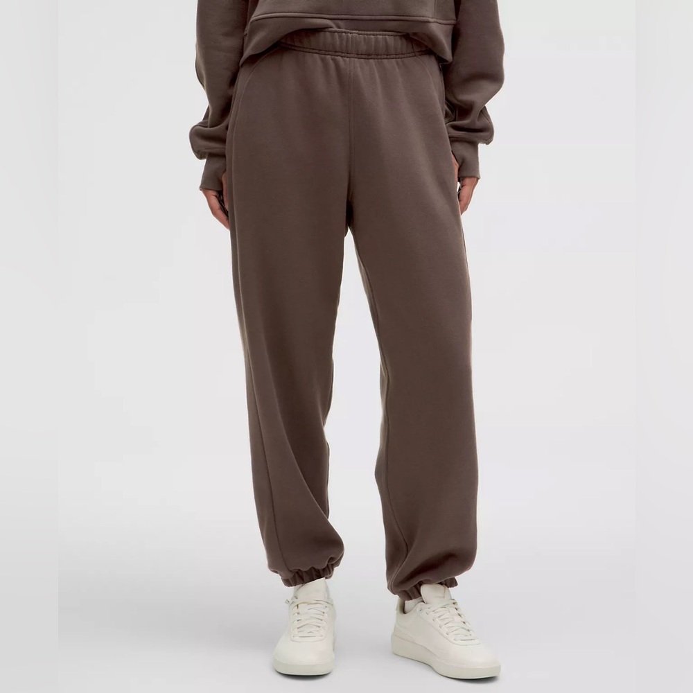 Scuba Mid-Rise Oversized Jogger